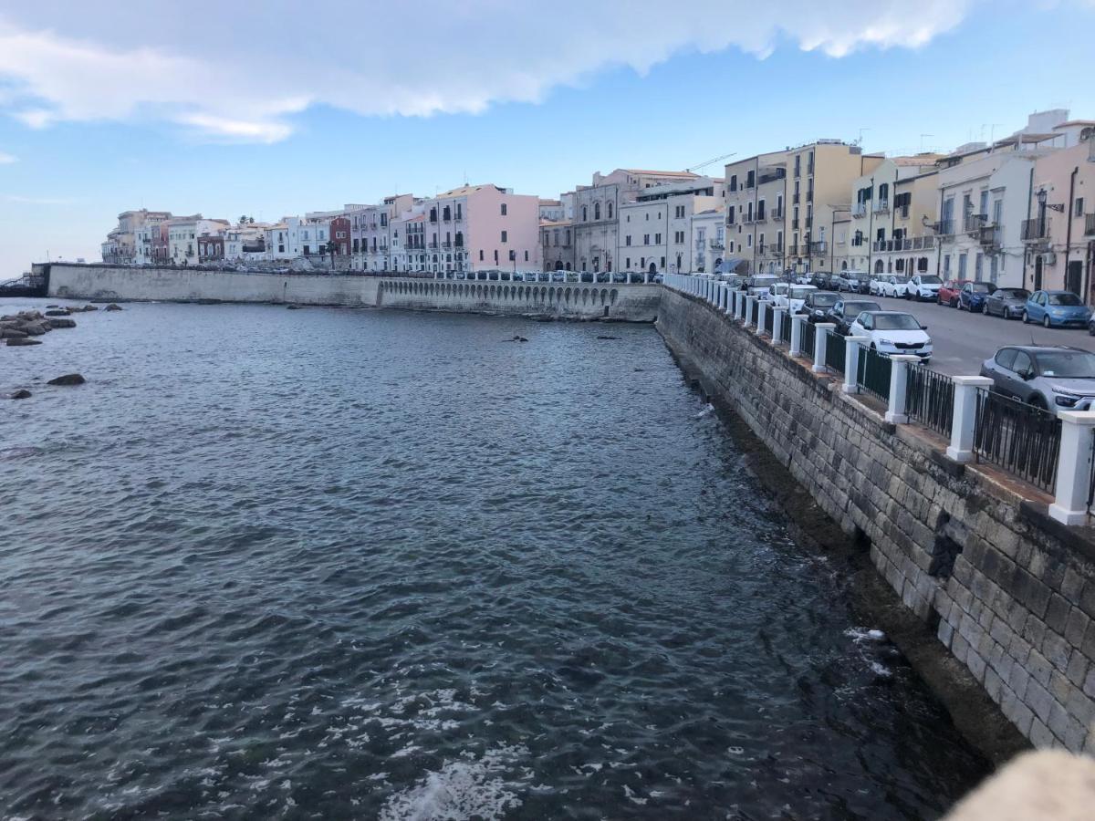 Alicea Apartment In Siracusa Syracuse Eksteriør bilde
